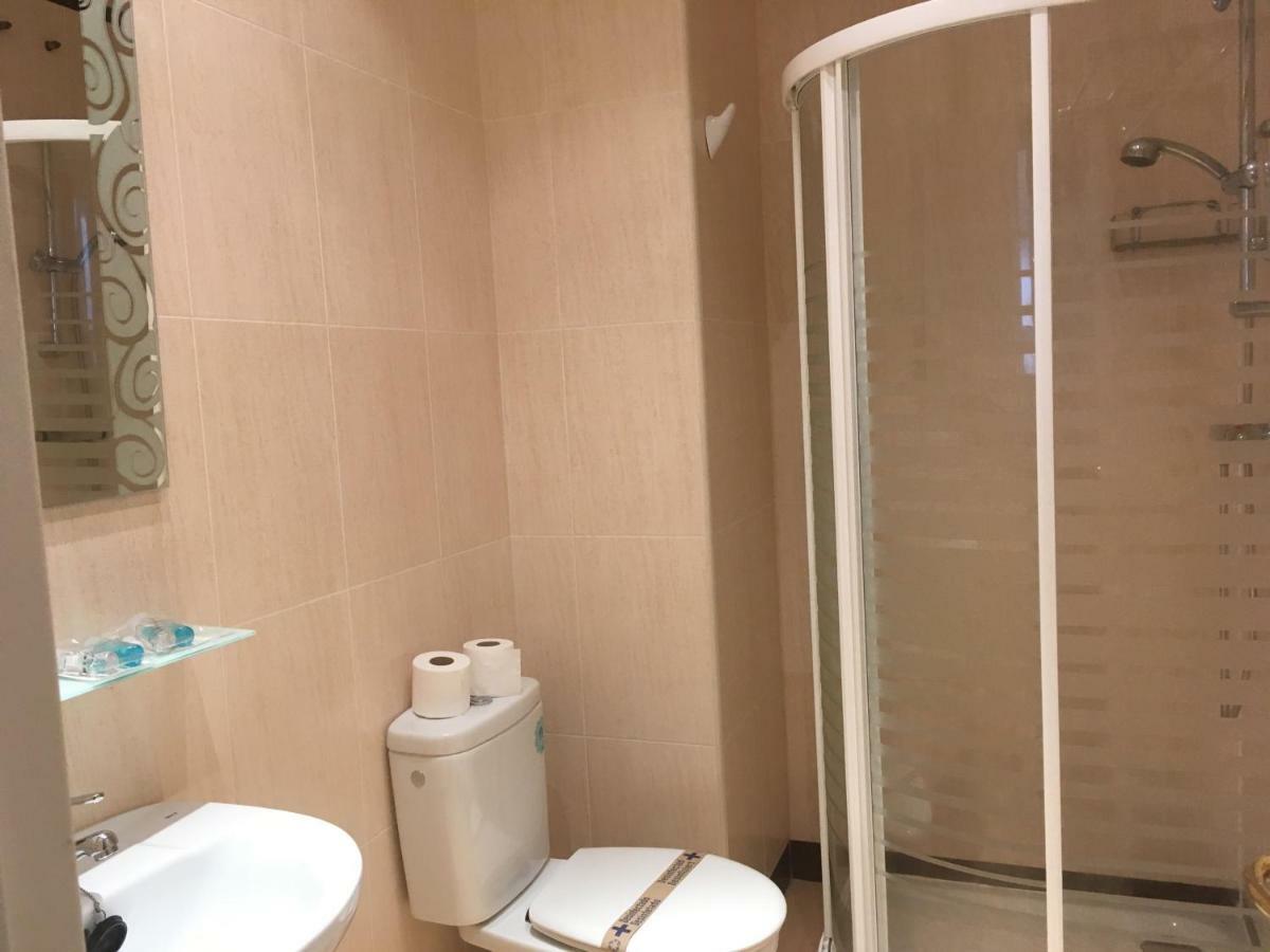 Insidehome Valladolid Centro -Hab Con Bano Privado En El Centro Y Opcion De Parking- المظهر الخارجي الصورة